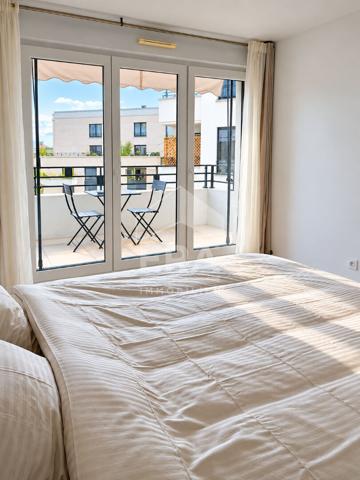 SAINT-OUEN  LES DOCKS / COURS DES LAVANDIÈRES  APPARTEMENT NEUF 2 TERRASSES PARKING + CAVE