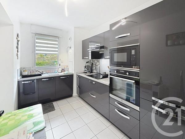 Appartement F4 à vendre  4 pièces - 81,20 m 2   DAMMARTIN EN GOELE  - 77