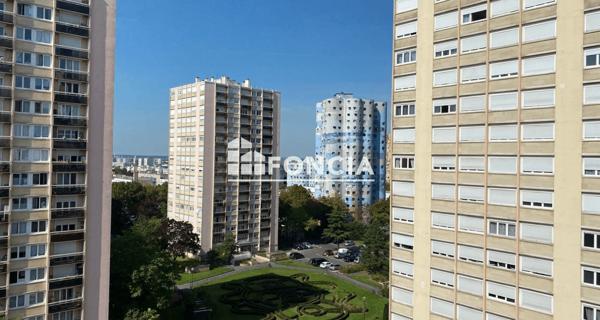 Location Appartement 3 pièces 66.47 m² - Puteaux 92800