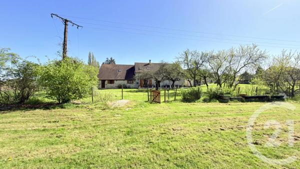 Maison à vendre  7 pièces - 135,12 m 2   LA FERTE GAUCHER  - 77