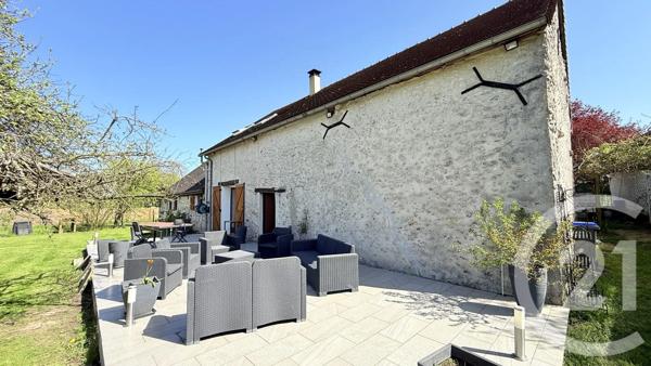Maison à vendre  7 pièces - 135,12 m 2   LA FERTE GAUCHER  - 77