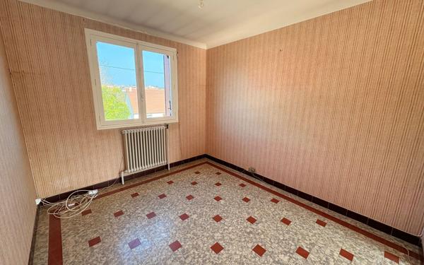 Maison à vendre    4 pièces •  Seigy