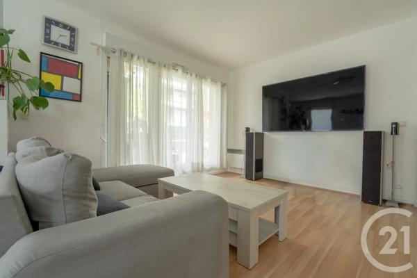 Appartement F3 à vendre  3 pièces - 59,04 m 2   CHAMPS SUR MARNE  - 77