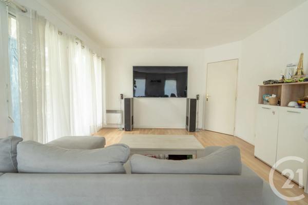 Appartement F3 à vendre  3 pièces - 59,04 m 2   CHAMPS SUR MARNE  - 77