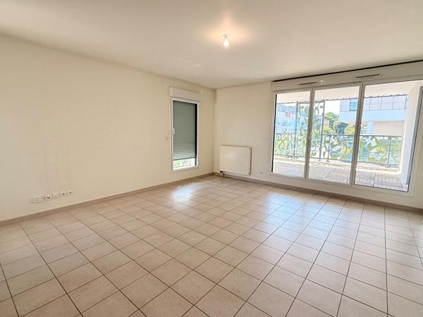 Appartement Herouville Saint Clair 3 pièce(s) 80.76 m2