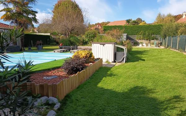 Maison à vendre    5 pièces • 85 m2 Montardon