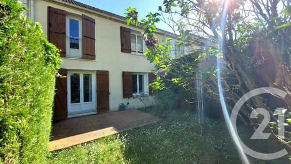 Maison à vendre  5 pièces - 92,61 m 2   ETAMPES  - 91