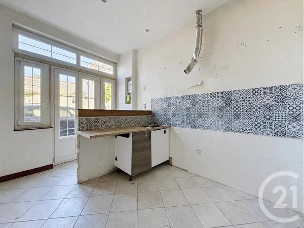 Maison à vendre  5 pièces - 92,61 m 2   ETAMPES  - 91