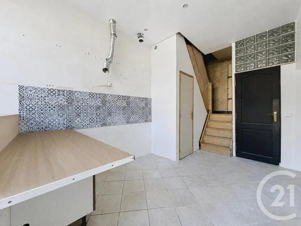 Maison à vendre  5 pièces - 92,61 m 2   ETAMPES  - 91