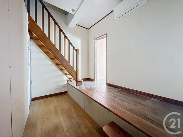 Maison à vendre  5 pièces - 92,61 m 2   ETAMPES  - 91