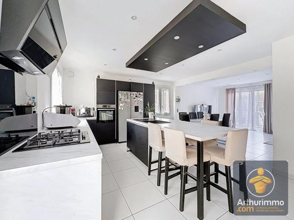 Vente Maison 6 pièces 122 m2 à Yerres