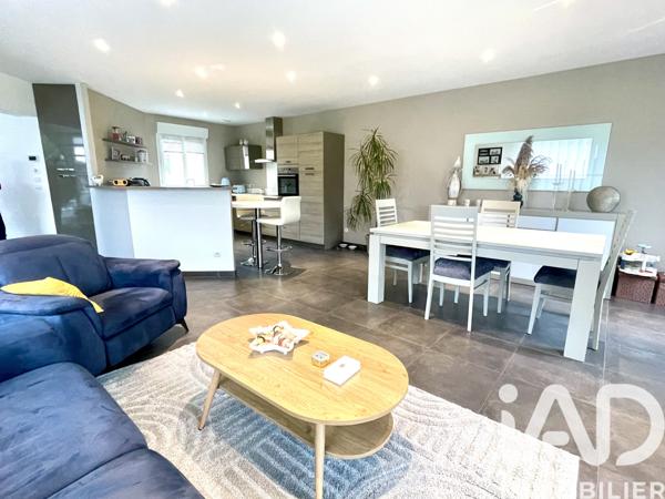 Maison à vendre 7 pièces 183 m² Villecresnes