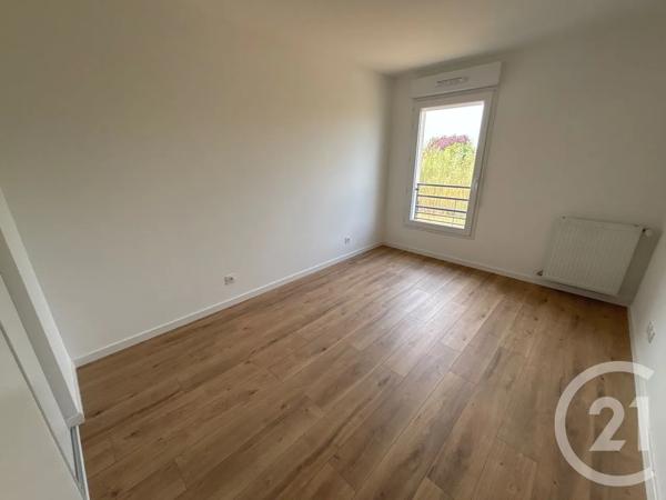 Maison à vendre  6 pièces - 125,55 m 2   MENNECY  - 91