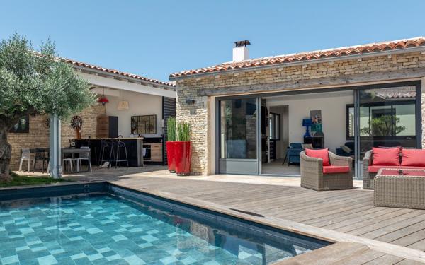 Maison à vendre    6 pièces •  Rivedoux-Plage