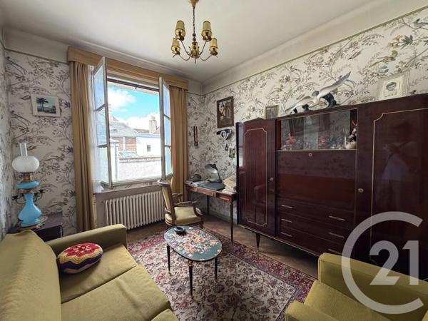 Maison à vendre  7 pièces - 177,38 m 2   CHATEAUDUN  - 28