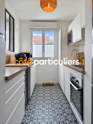Vente
                Appartement63 m² - 3 Pièces -
                    GRISY SUISNES (77166)