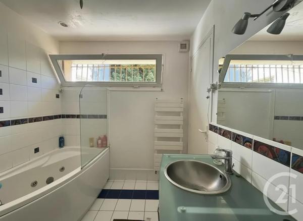Maison à vendre  7 pièces - 158 m 2   BRUNOY  - 91