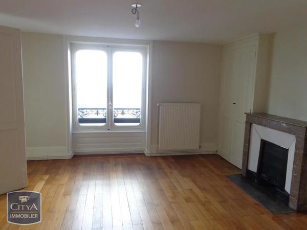 Location appartement 4 pièces de 79.01m²