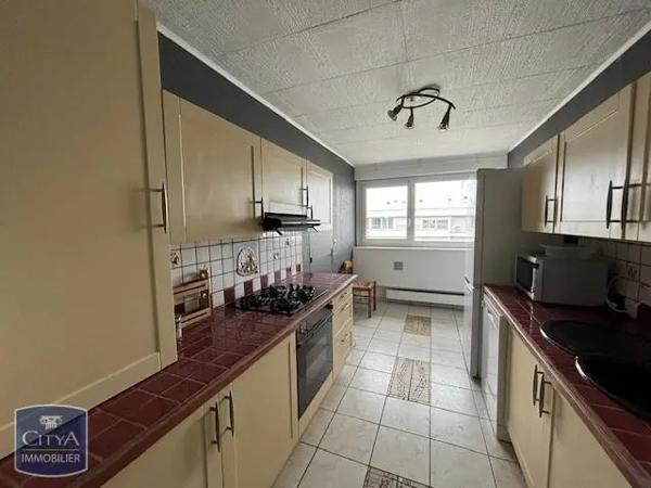 Appartement à louer 3 pièces 78.2m² Saint-Herblain (44800)