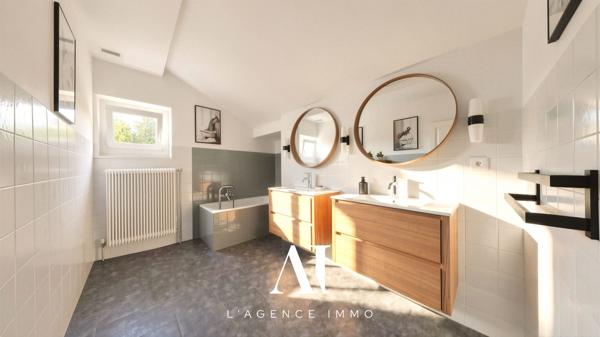 Maison Bourgeoise Individuelle T7 avec sous-sol intérement rénovée 01170 Gex