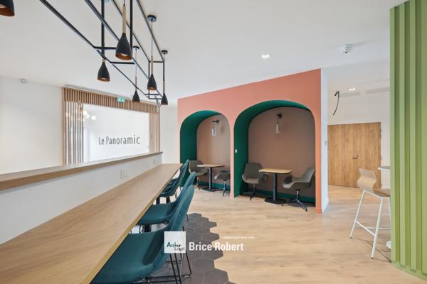 Location bureaux rénovés Lyon 3ème Part-Dieu proche transports et services