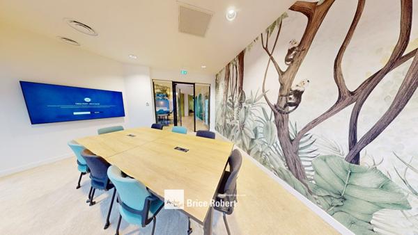 Location bureaux rénovés Lyon 3ème Part-Dieu proche transports et services