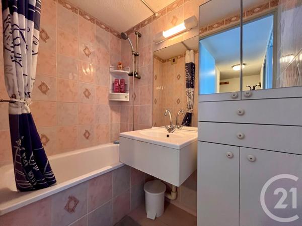 Appartement T3 à vendre  4 pièces - 60,95 m2 ST HILAIRE DE RIEZ - 85