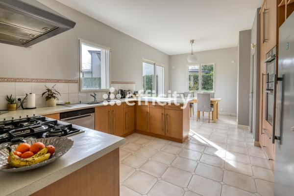 Maison 9 pièces - 255 m² Bien prestige