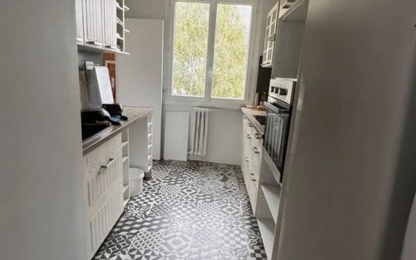 Appartement à louer    4 pièces • 68,21 m2 Saint-Égrève