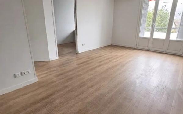 Appartement à louer    4 pièces • 68,21 m2 Saint-Égrève