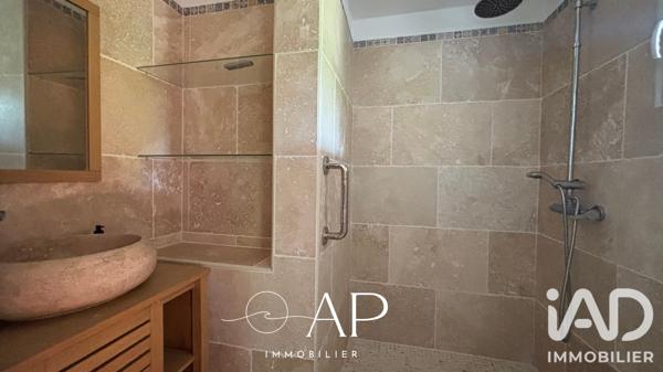 Maison à vendre 5 pièces 154 m² Hyères