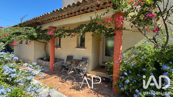 Maison à vendre 5 pièces 154 m² Hyères