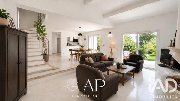 Maison à vendre 5 pièces 154 m² Hyères