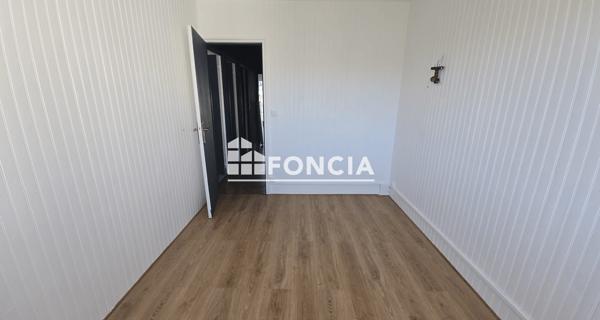 Location Appartement 3 pièces 53.67 m² - Charenton-le-pont 94220