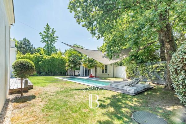 Le Vésinet, Propriété 5 Chambres -  300 m² à vendre