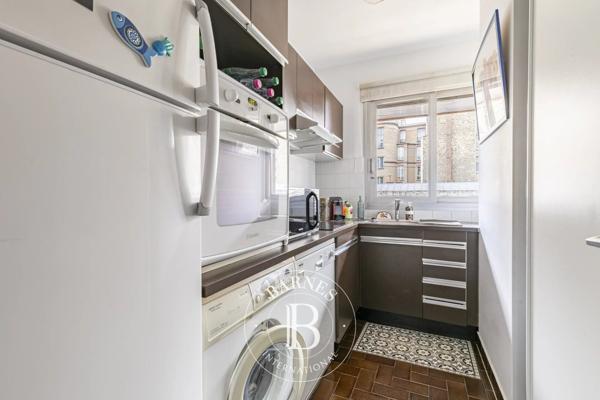 Paris 15ème, Appartement 1 Chambre -  65 m² à vendre