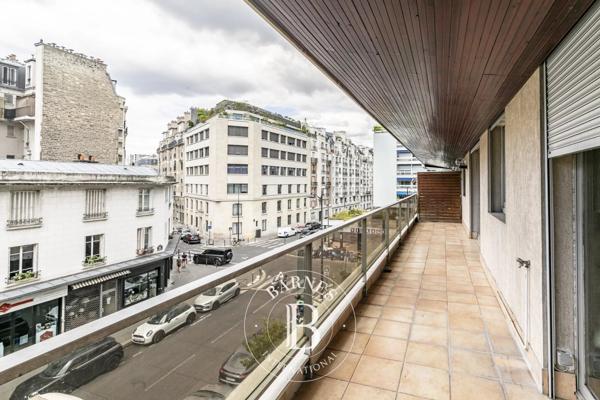 Paris 15ème, Appartement 1 Chambre -  65 m² à vendre