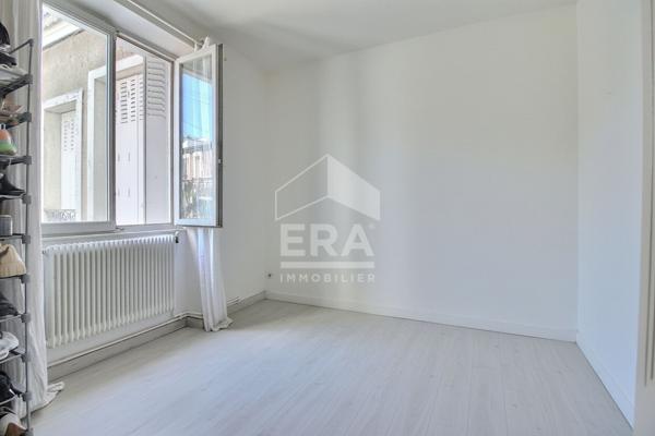 Appartement L Ile Saint Denis 3 pièce(s) 44.57 m2