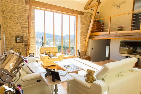 Maison à vendre 275 600 € Saint-Amand-Jartoudeix 6 p 210 m² DPE E