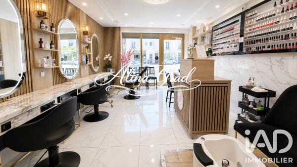 Esthétique, Coiffure​ à vendre 31 m² Chatou