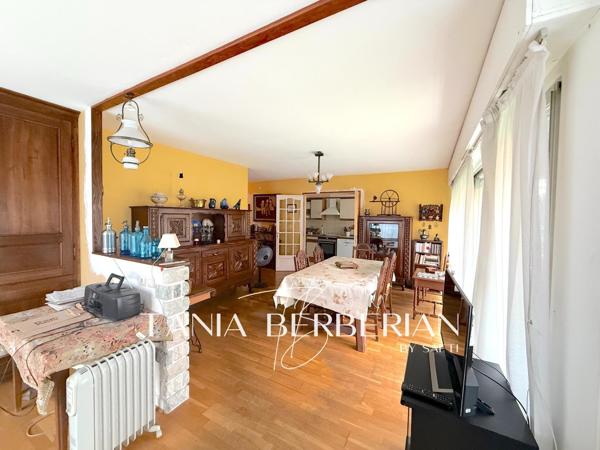 Appartement 3/4 pièces - 97m2 - Cave et parking - Versailles Porchefontaine