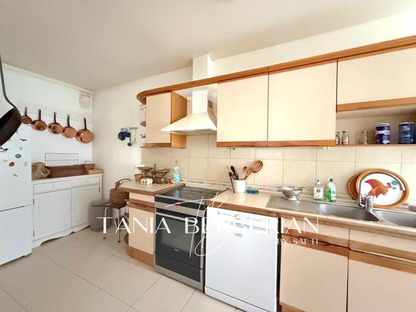 Appartement 3/4 pièces - 97m2 - Cave et parking - Versailles Porchefontaine