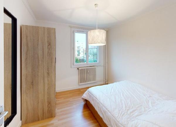 Appartement à louer    2 pièces • 42,14 m2 Saint-Étienne