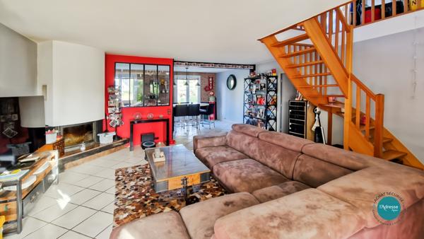 Maison à Mennecy 8 pièce(s) 167.44 m2