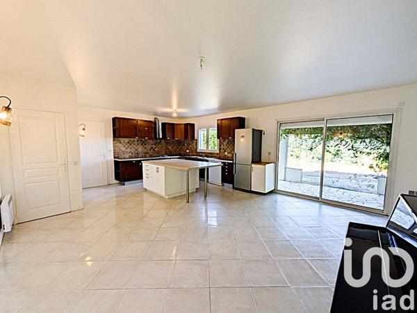 Maison à vendre 5 pièces 163 m² Mandelieu-la-Napoule