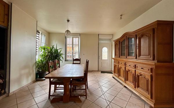 Maison à vendre    5 pièces •  Saint-Gobain
