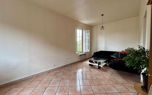 Maison à vendre    5 pièces •  Saint-Gobain