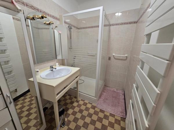 Vente Immeuble 13 pièces 331 m2 à Le Luc