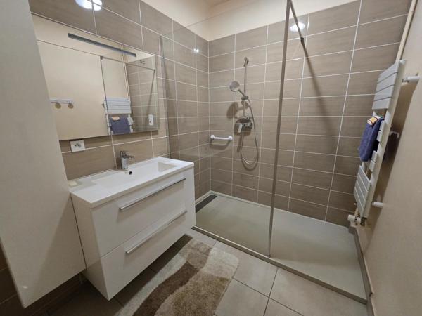 Vente Immeuble 13 pièces 331 m2 à Le Luc