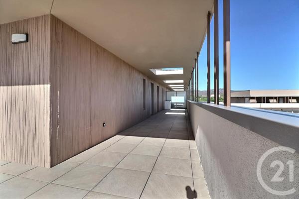 Appartement F4 à vendre  4 pièces - 86,46 m2 FREJUS - 83